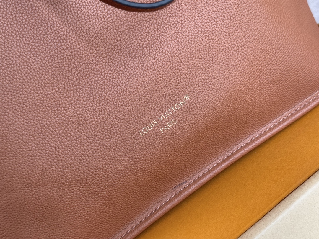 Louis Vuitton Neverfull MM Tote Bag in Damier Azur Canvas - Image 7