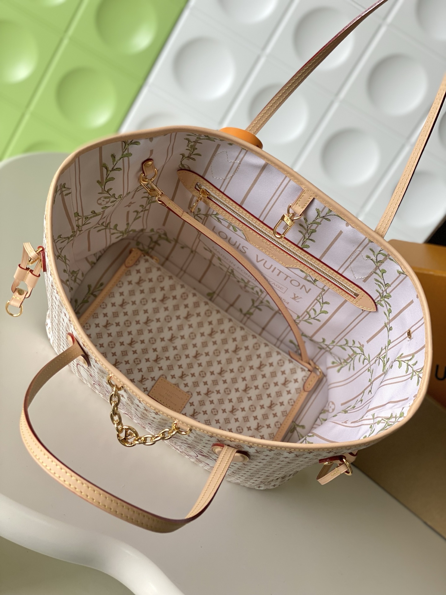 Louis Vuitton LV Stamp Neverfull MM Tote Bag M29483 - Image 7