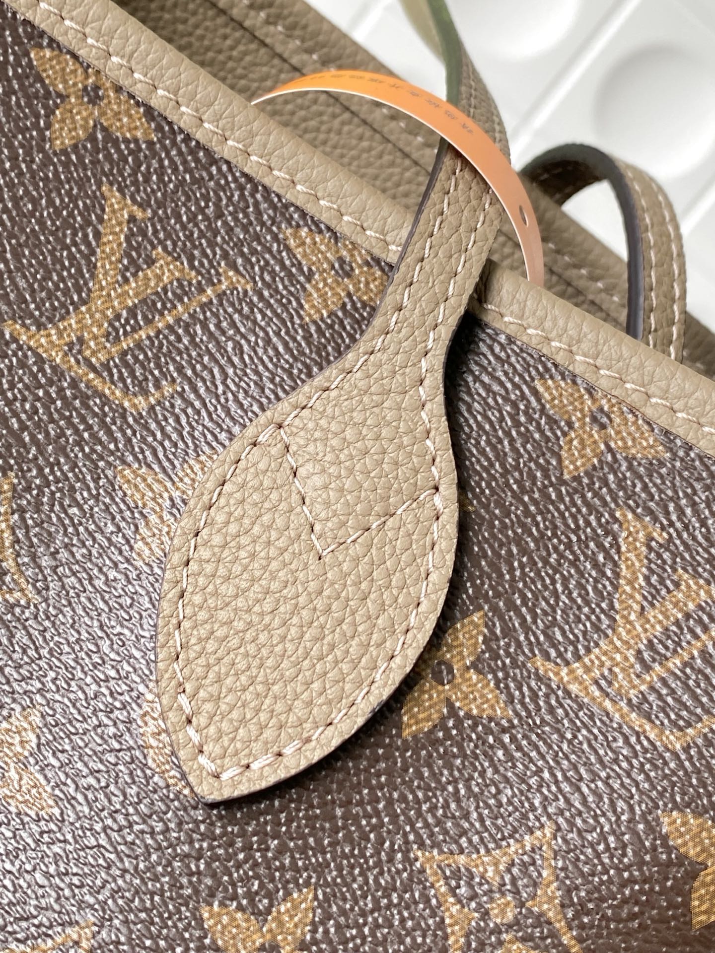 Louis Vuitton Neverfull Inside Out Medium Tote Bag - Image 7