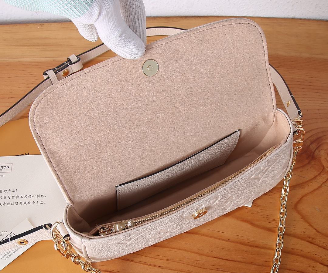 Wallet On Chain Ivy in Monogram Empreinte Leather - Image 7