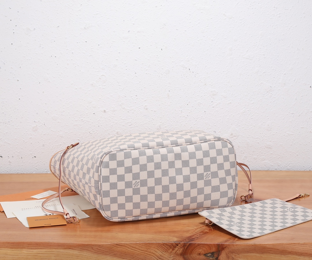 Louis Vuitton Neverfull MM Tote Bag – Damier Azur - Image 7
