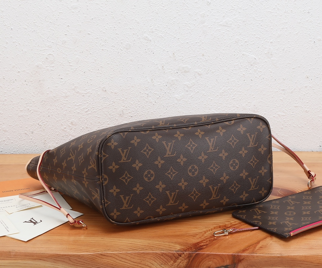 Louis Vuitton Neverfull MM Tote Bag - Image 7