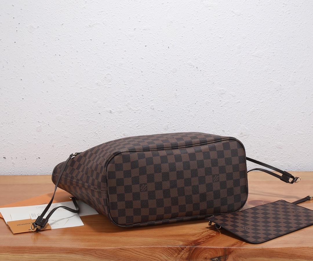 Louis Vuitton Neverfull MM Handbag - Image 7