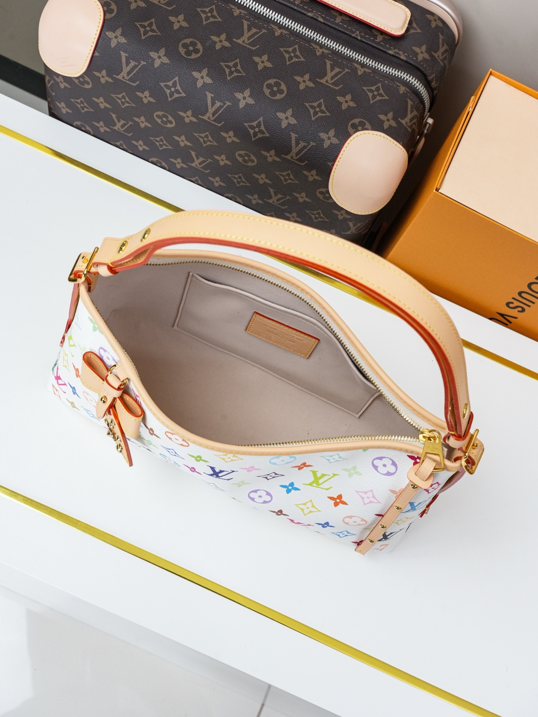 Louis Vuitton x Takashi Murakami Carryall East West Bag in Monogram Canvas - Image 7
