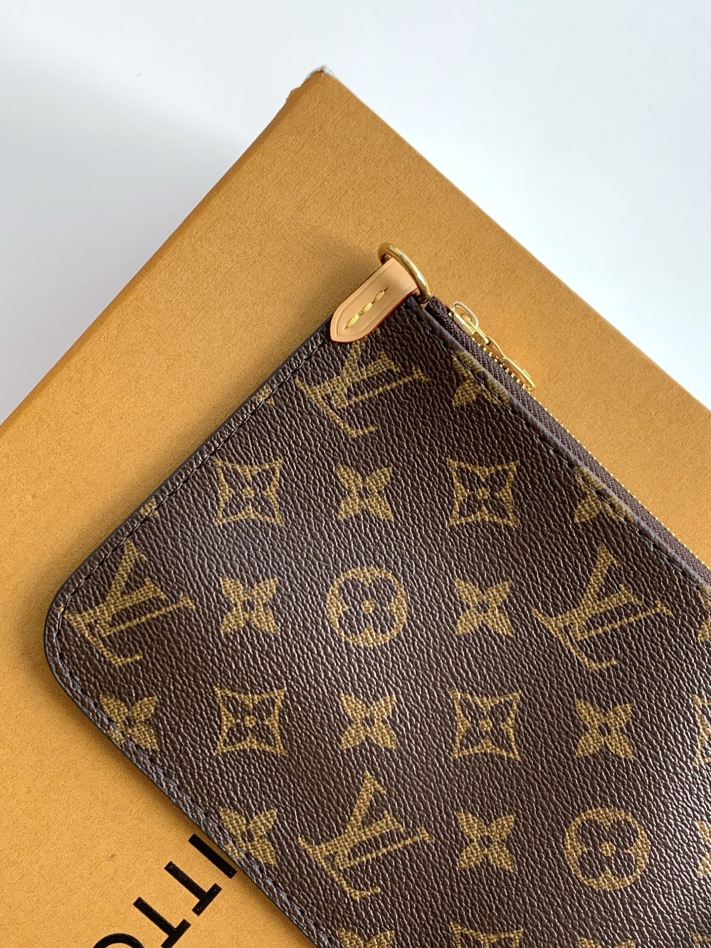 Louis Vuitton All In MM Monogram Handbag M29628 - Image 7