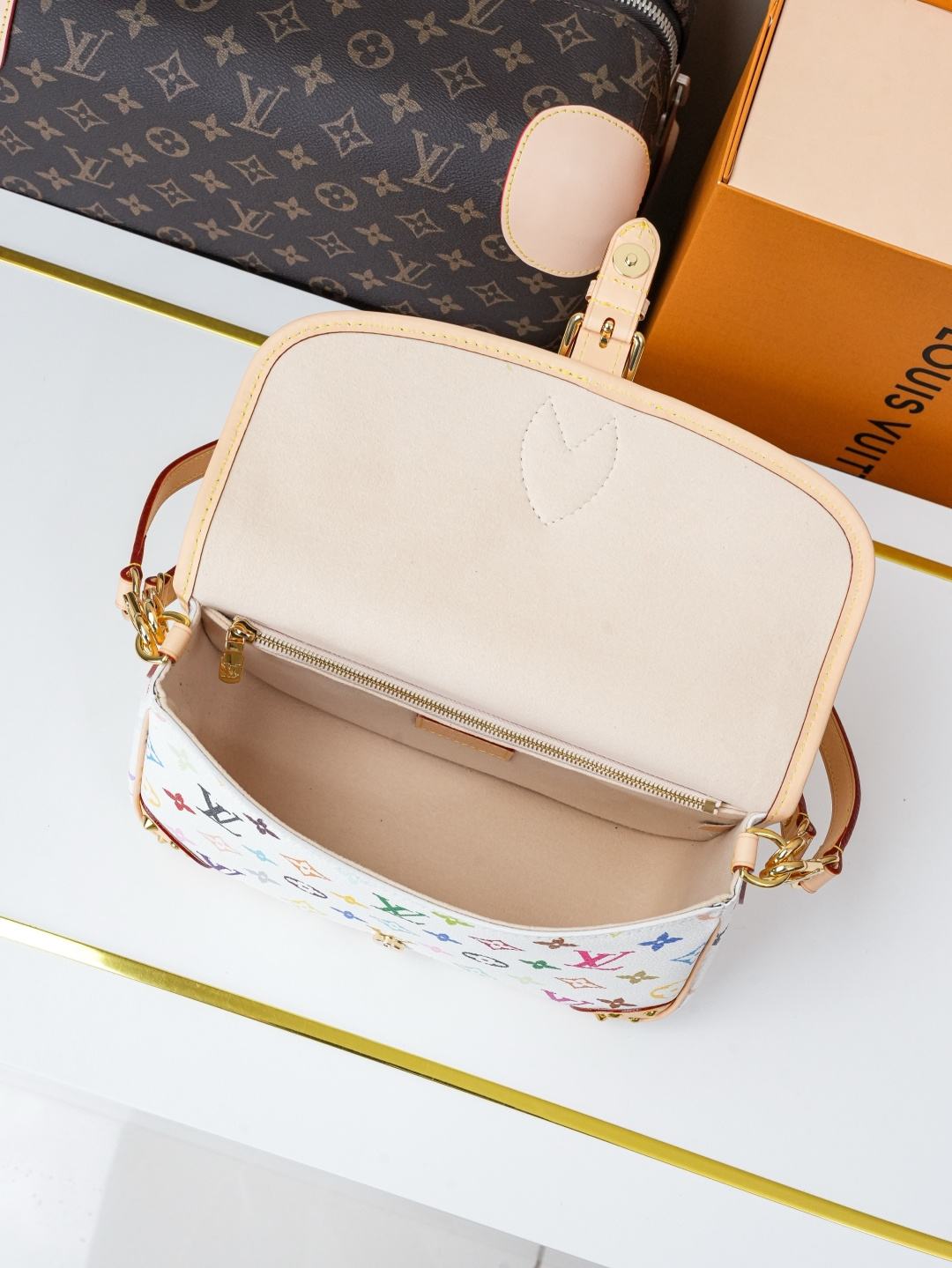 Louis Vuitton Diane Small Handbag in Multicolor Monogram Canvas - Image 7