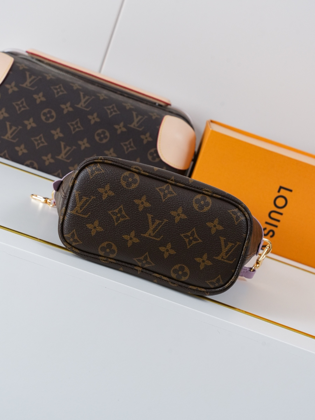 Louis Vuitton Neverfull Inside Out BB Handbag in Purple - Image 7