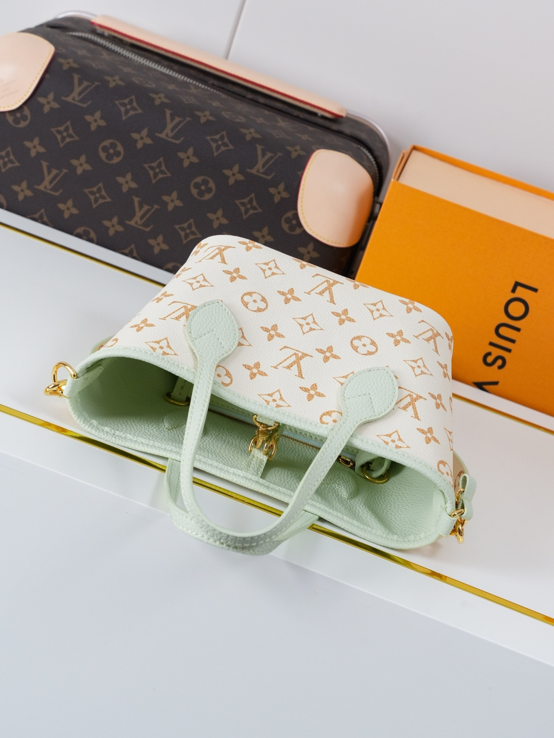 Louis Vuitton Neverfull Inside Out BB Handbag - Image 7