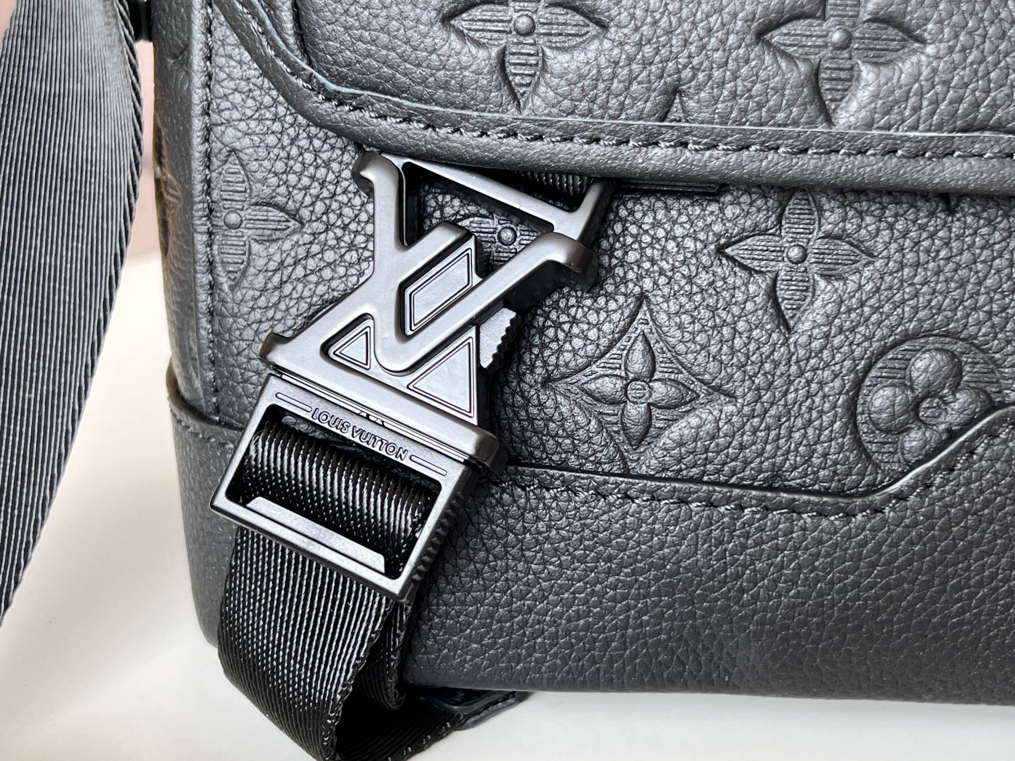 Louis Vuitton Voyager Small Messenger Bag in Monogram Shadow Leather - Image 7