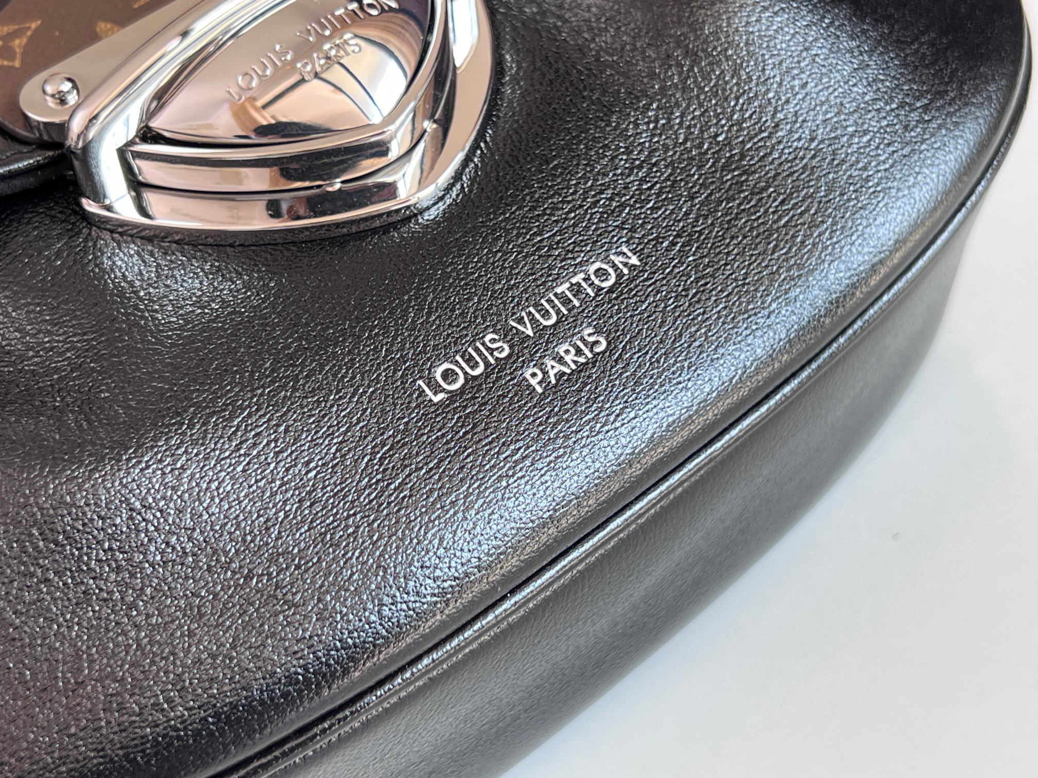Louis Vuitton Sunset Vibe Handbag M12192 - Image 7