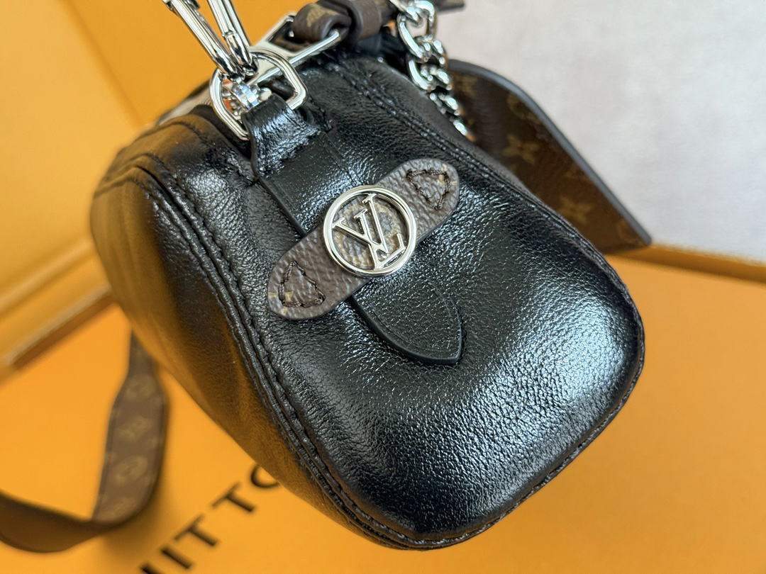 Louis Vuitton LV Vibe Carryall Handbag M14544 - Image 7