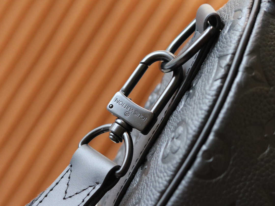 Louis Vuitton Keepall Mini Taurillon Monogram Leather Crossbody Bag - Image 7