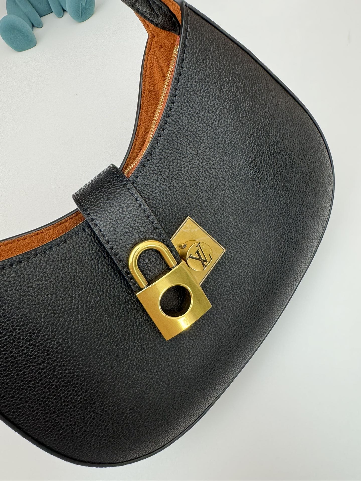Louis Vuitton Low Key Shoulder Bag M24611 M24885 M24990 - Image 7