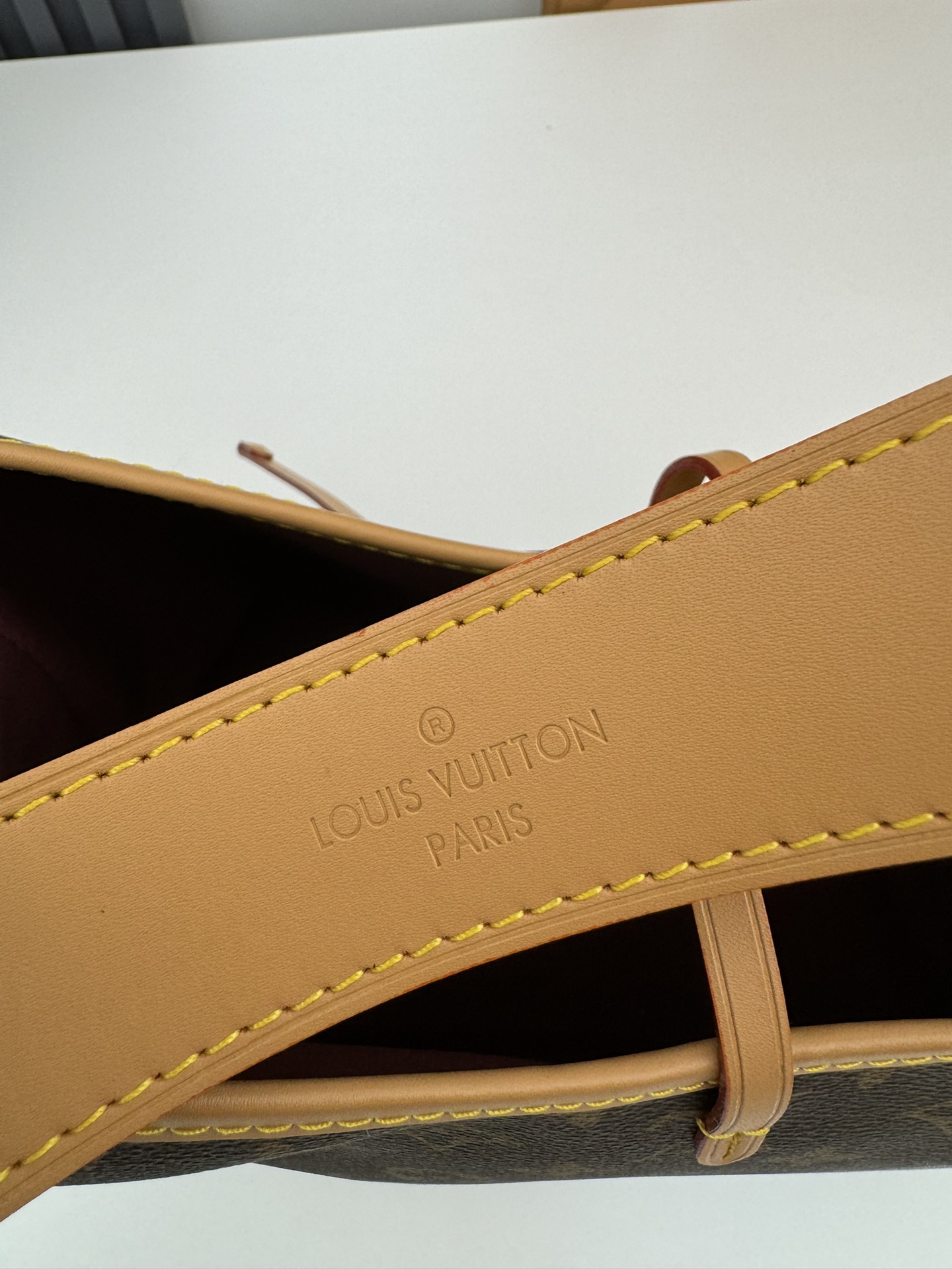 Louis Vuitton CarryAll Small Handbag M46203 in Monogram Canvas - Image 7