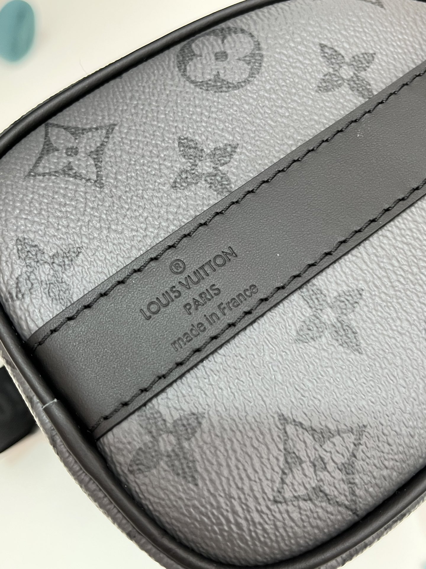 Louis Vuitton Keepall 25 Turquoise Pillow Bag - Image 7