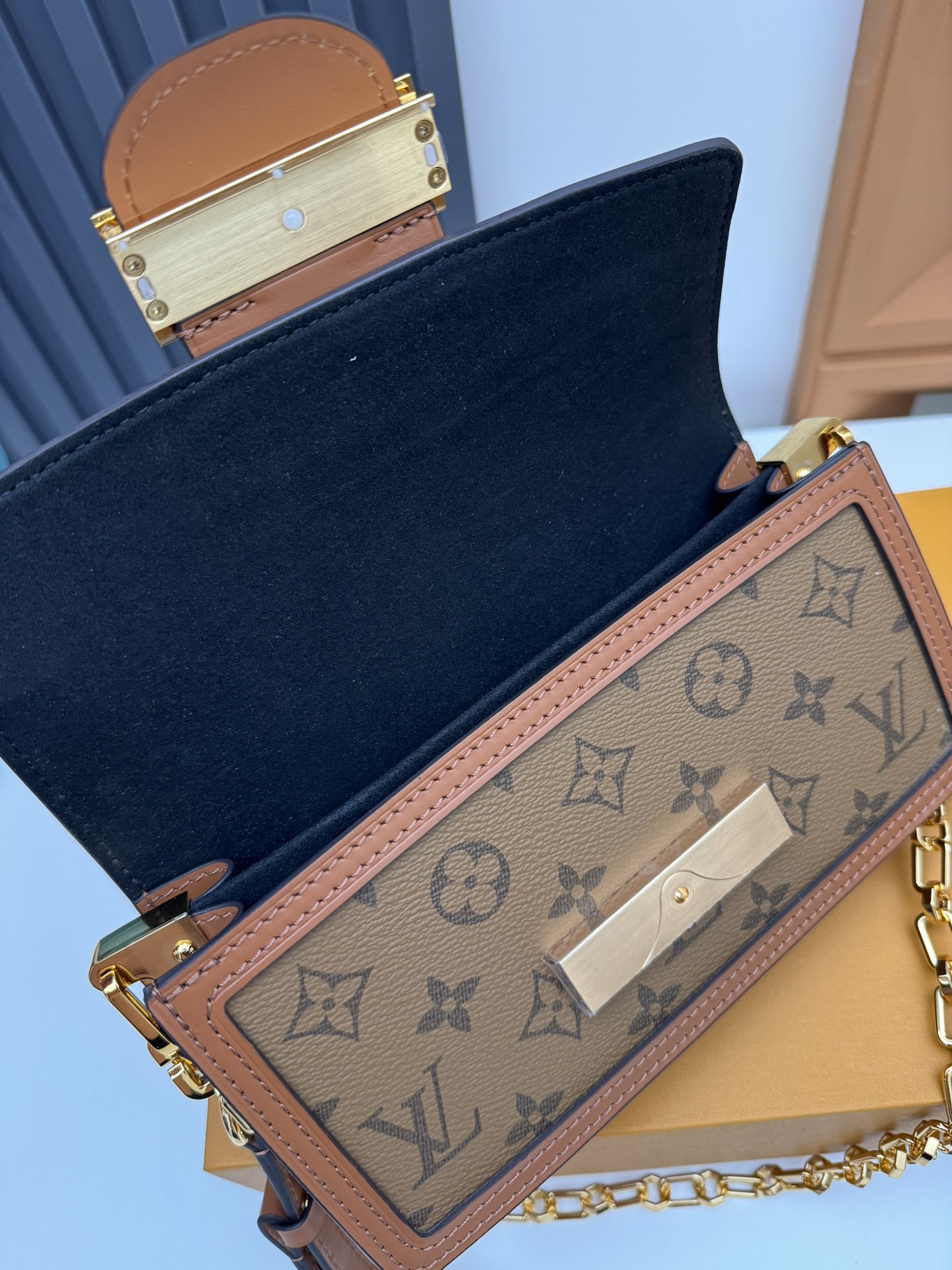 Louis Vuitton Dauphine East West Bag M46757 - Image 7