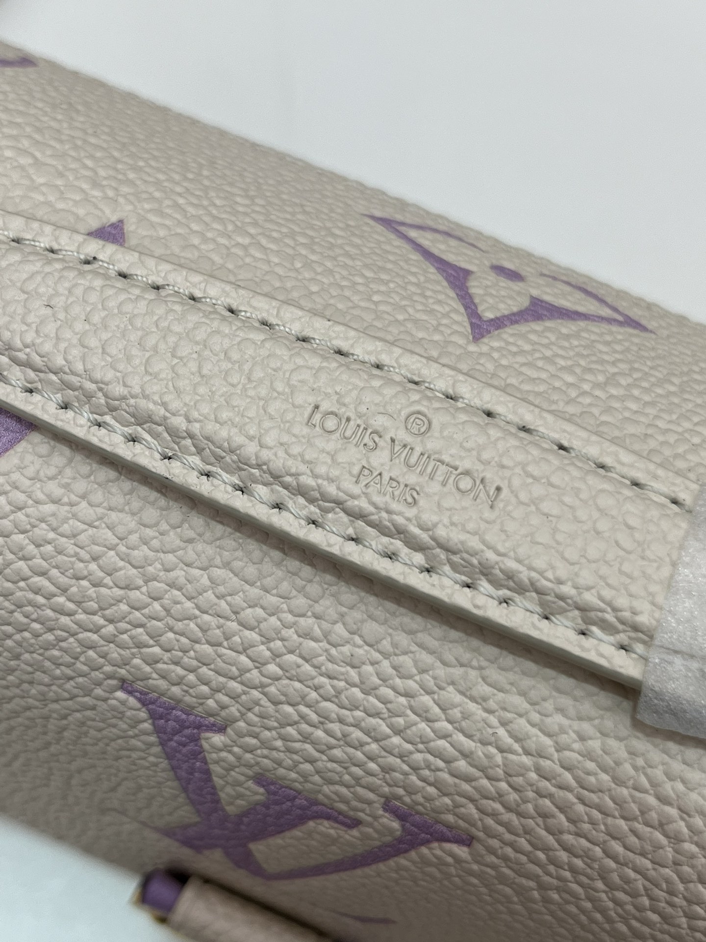 Louis Vuitton Pochette Metis East West Monogram Empreinte Leather Handbag - Image 7