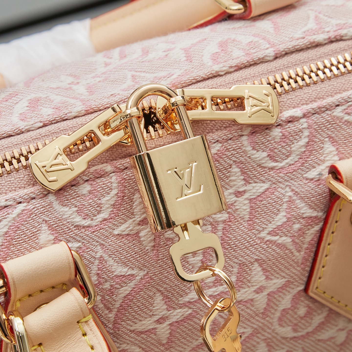 Louis Vuitton Speedy Bandoulière 20 Handbag - Pink Monogram Emblème - Image 7