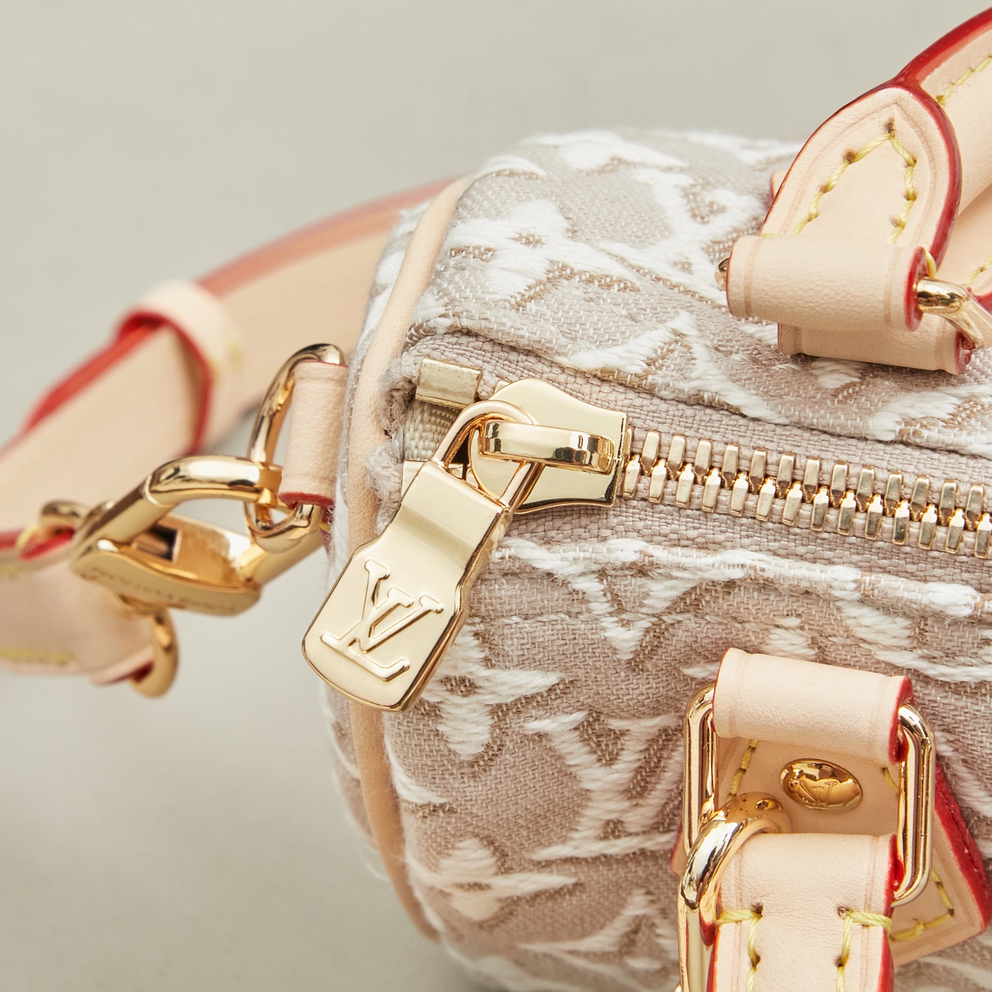 Louis Vuitton Nano Speedy Mini Handbag in White Jacquard Denim - Image 7