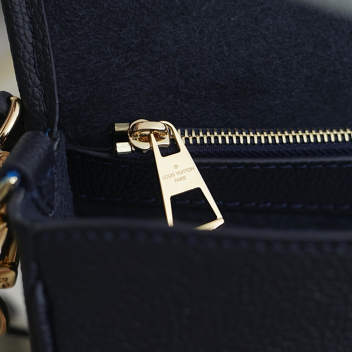 Louis Vuitton Diane Monogram Empreinte Leather Handbag - Image 7