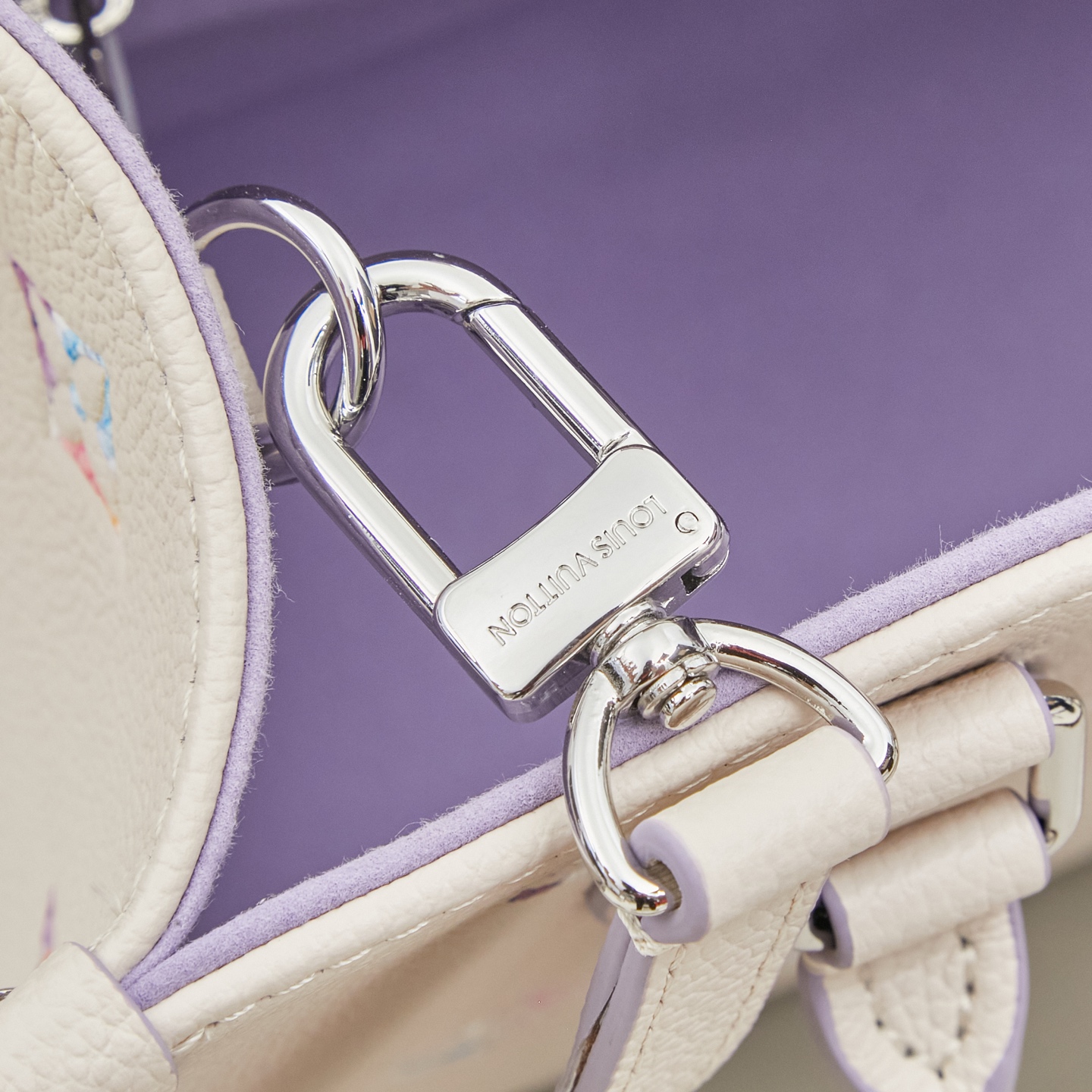 Louis Vuitton OnTheGo Small Handbag M29976 - Image 7