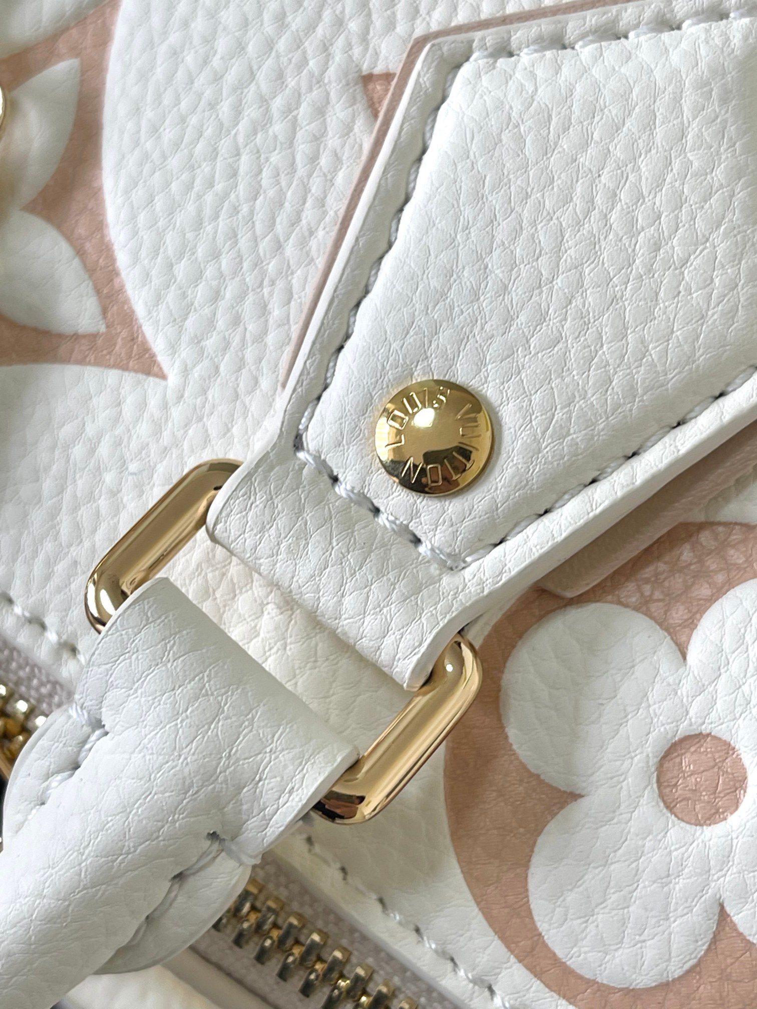 Louis Vuitton Speedy Bandouliere 20 Handbag, Light Brown - Image 7