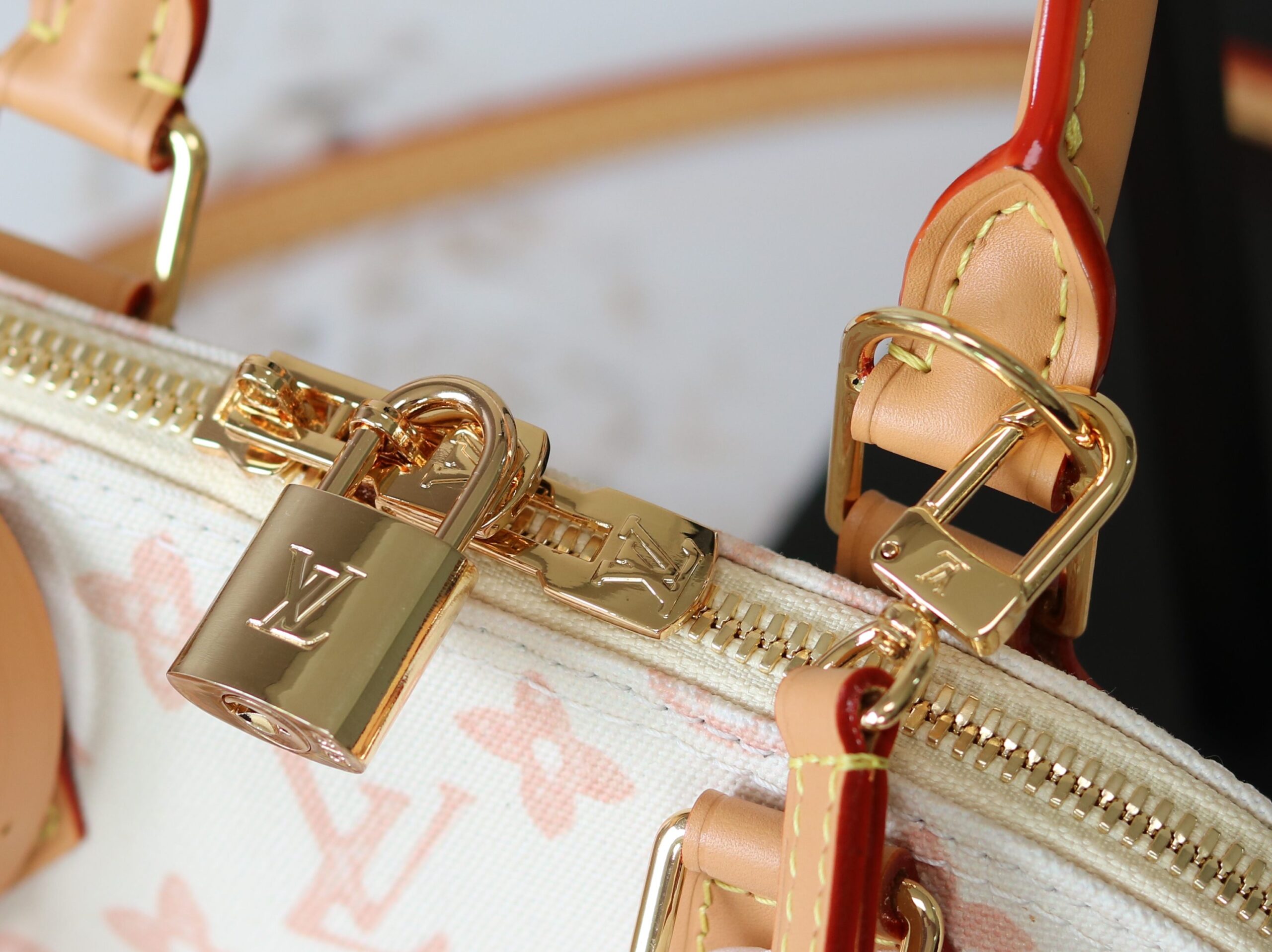 Louis Vuitton Alma BB Monogram Canvas Handbag – 130th Anniversary Limited Edition - Image 7