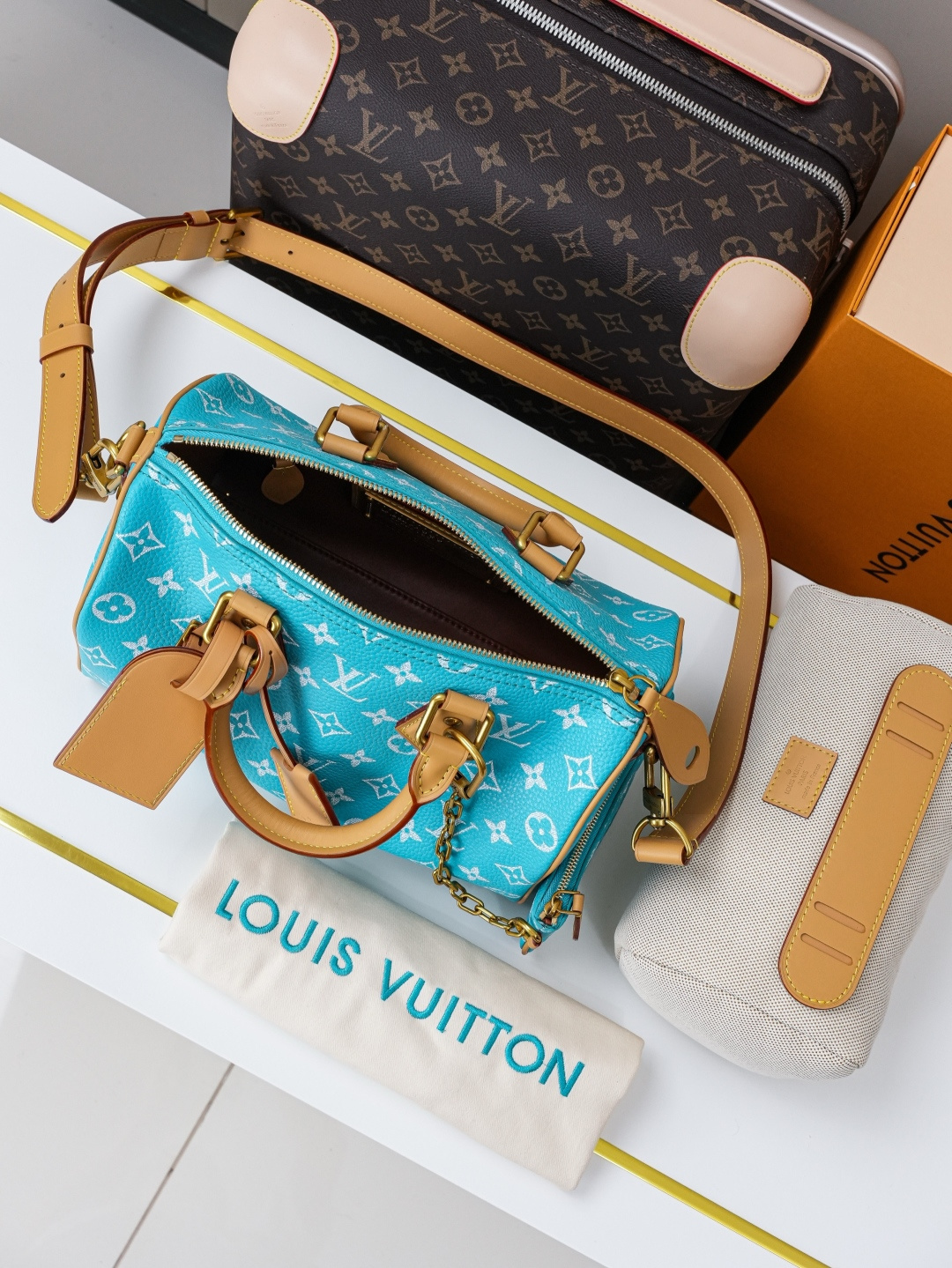 Louis Vuitton Speedy Bandouliere 25 Monogram Leather Handbag, Light Blue - Image 7