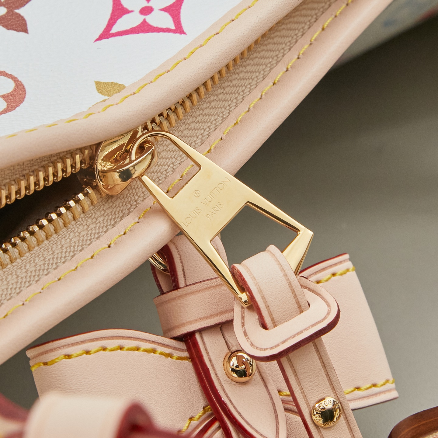 Louis Vuitton x Takashi Murakami Carryall East West Bag - Image 7