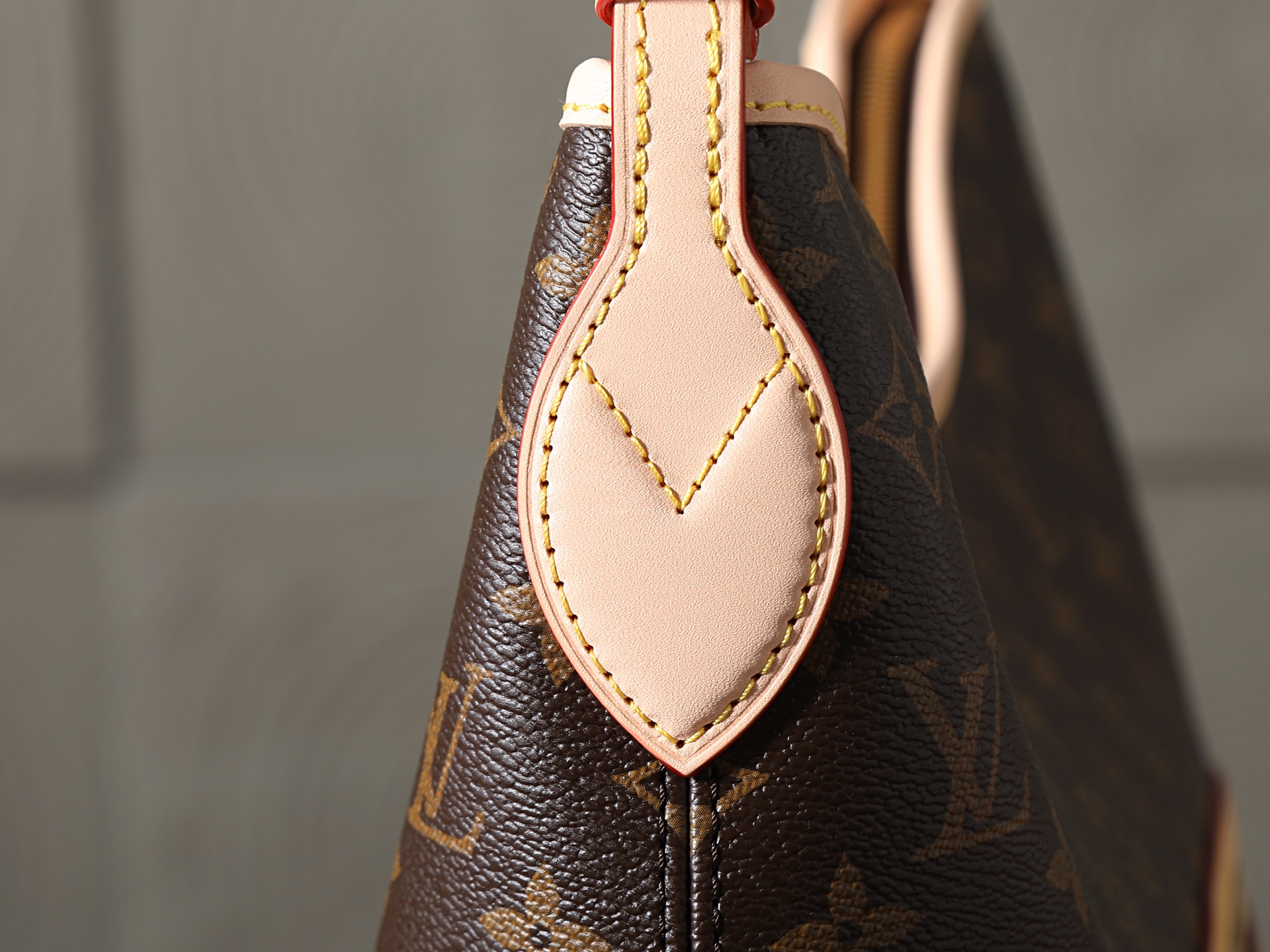 Louis Vuitton Monogram Lineup Tote Bag - Image 7