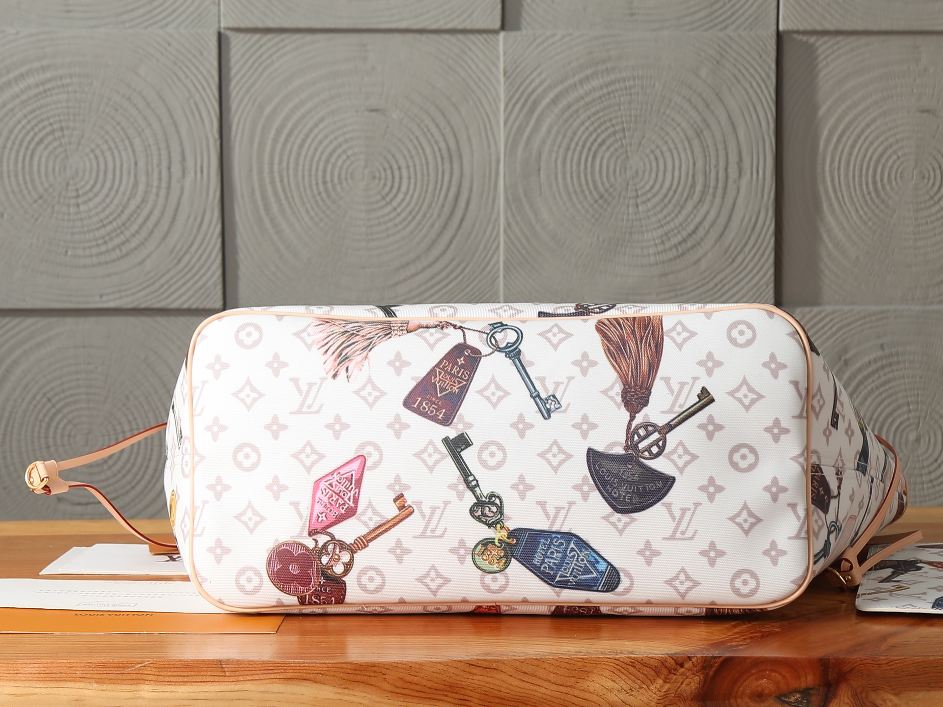 Louis Vuitton Neverfull MM Getaway Tote Bag - Image 7