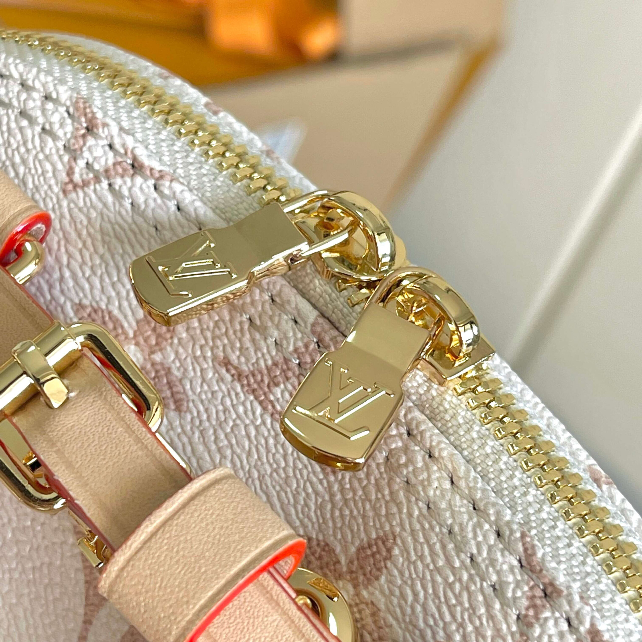 Louis Vuitton Alma Mini Customizable Handbag M14339 - Image 7
