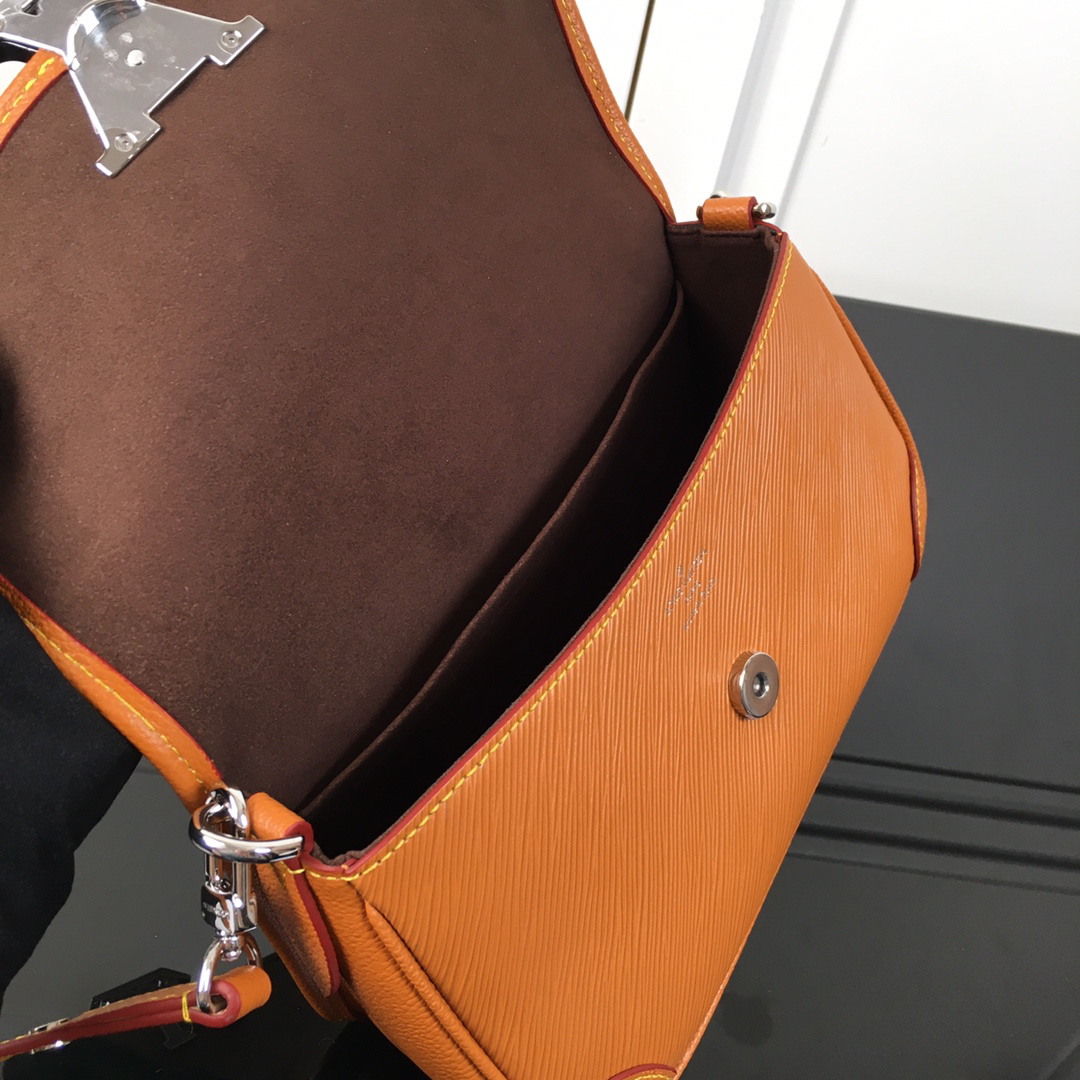 Louis Vuitton Buci Epi Leather Crossbody Bag - Brown - Image 7