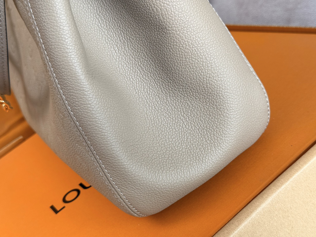 Louis Vuitton Anytime Medium Bag M14658 - Image 7