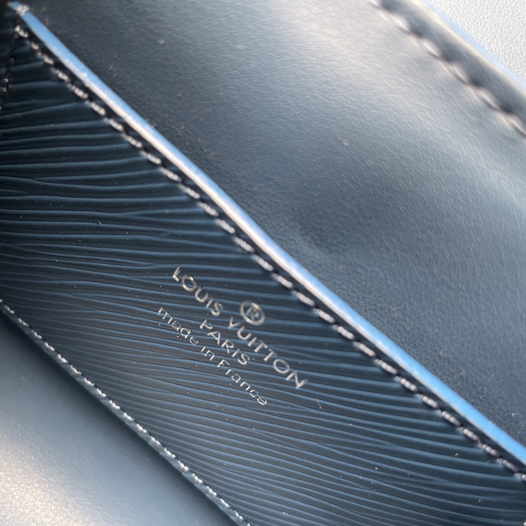 Louis Vuitton Twist PM Blue Leather Crossbody Bag - Image 7
