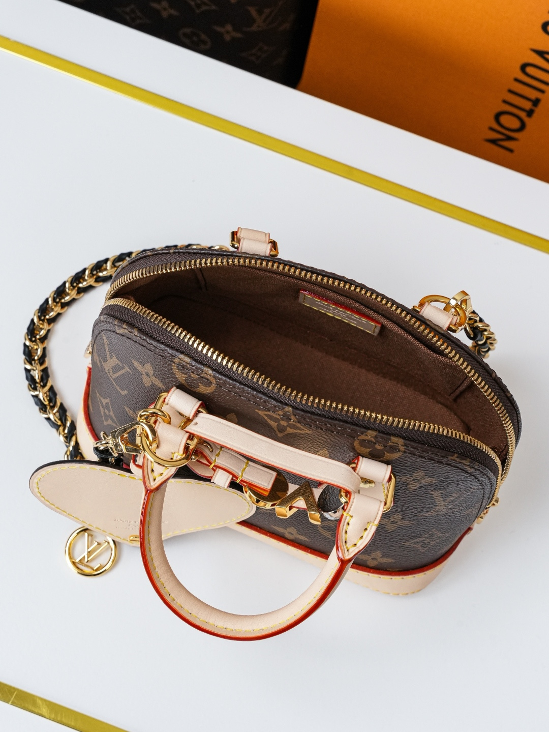 Alma Mini Customizable Handbag - Image 7