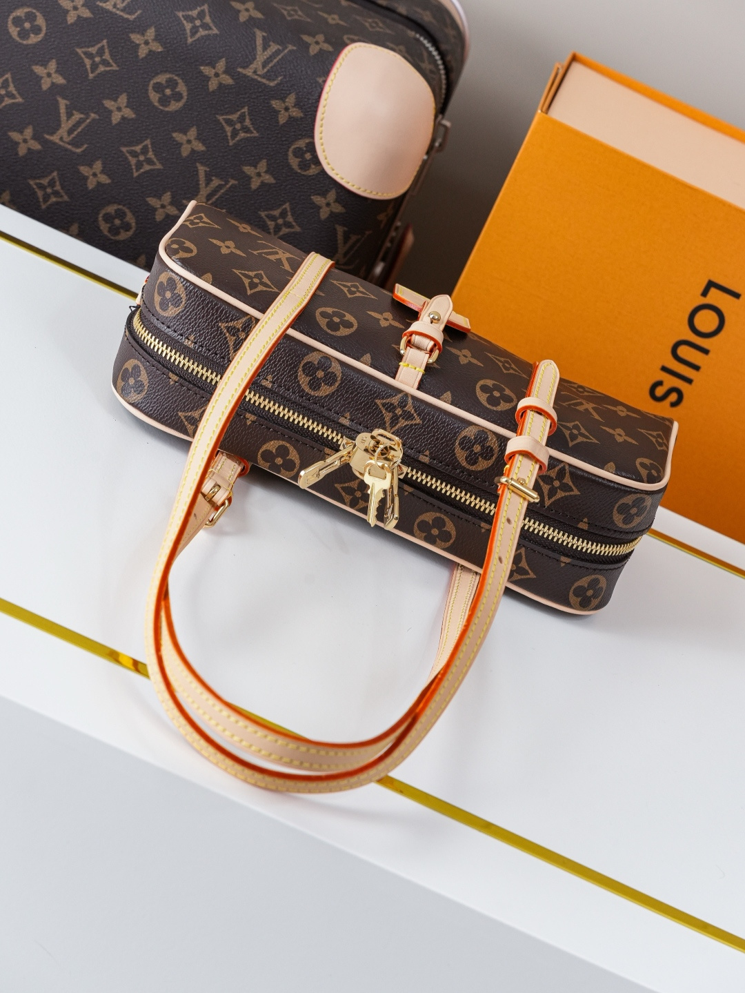 Louis Vuitton Hang On Monogram Handbag - Image 7