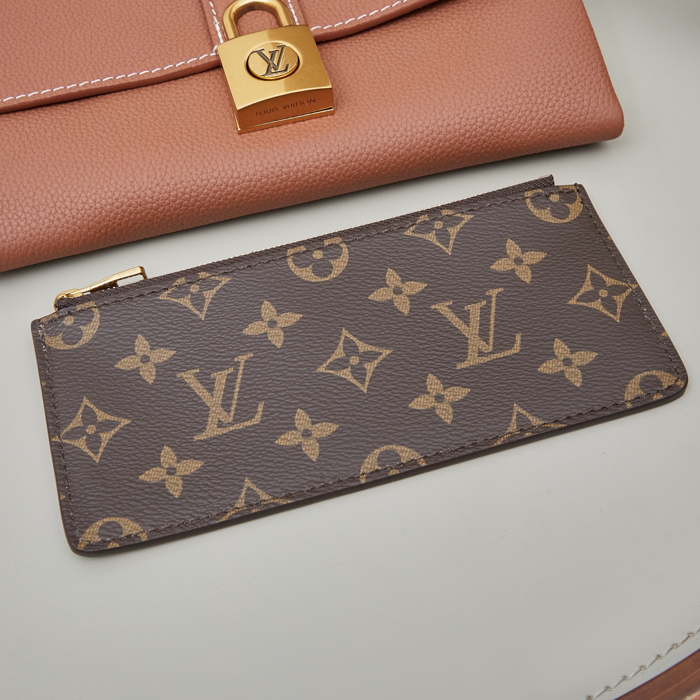 Louis Vuitton M12147 Wallet On Chain Low Key - Image 7