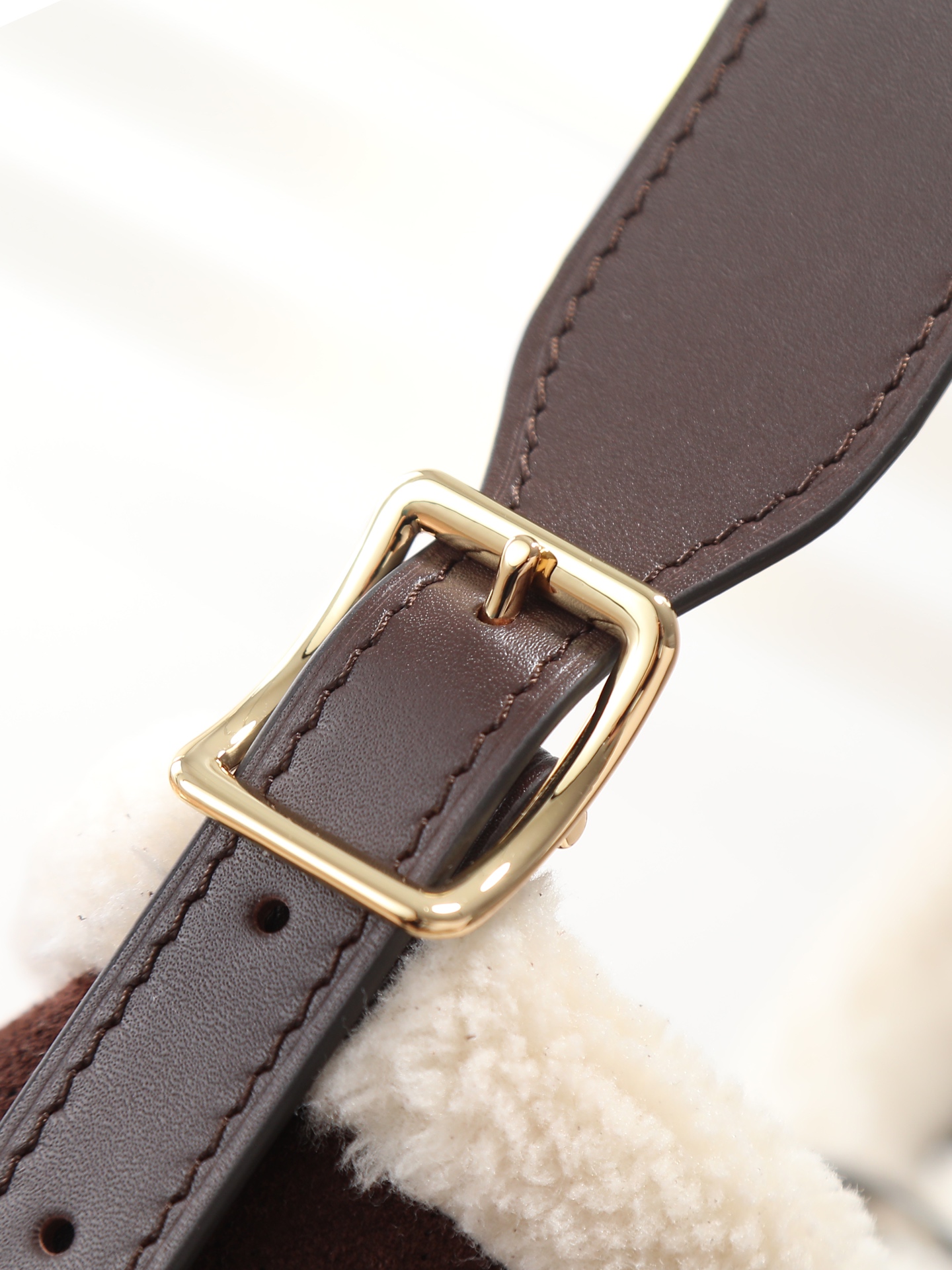 Louis Vuitton CarryAll Small Handbag from the LV Ski Collection - Image 7