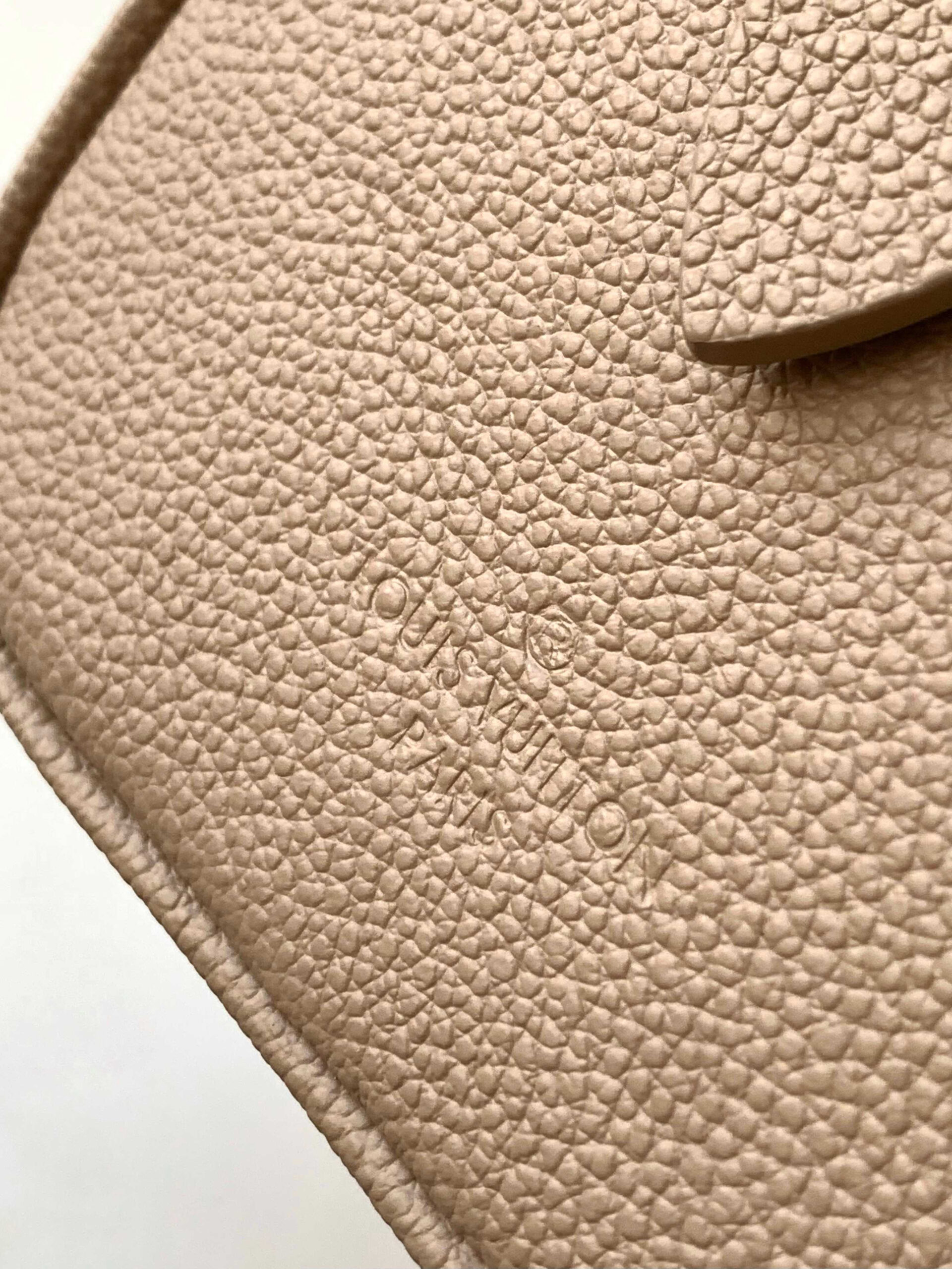 Louis Vuitton Speedy Bandoulière 20 Monogram Empreinte Leather Crossbody Bag - Image 7