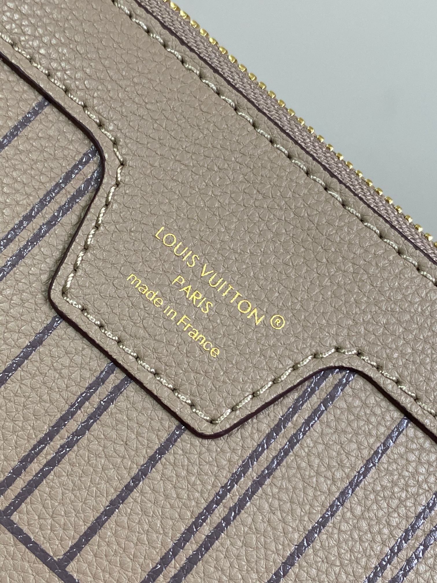 Neverfull MM Tote Bag in Damier Azur Canvas - M12061 - Image 7