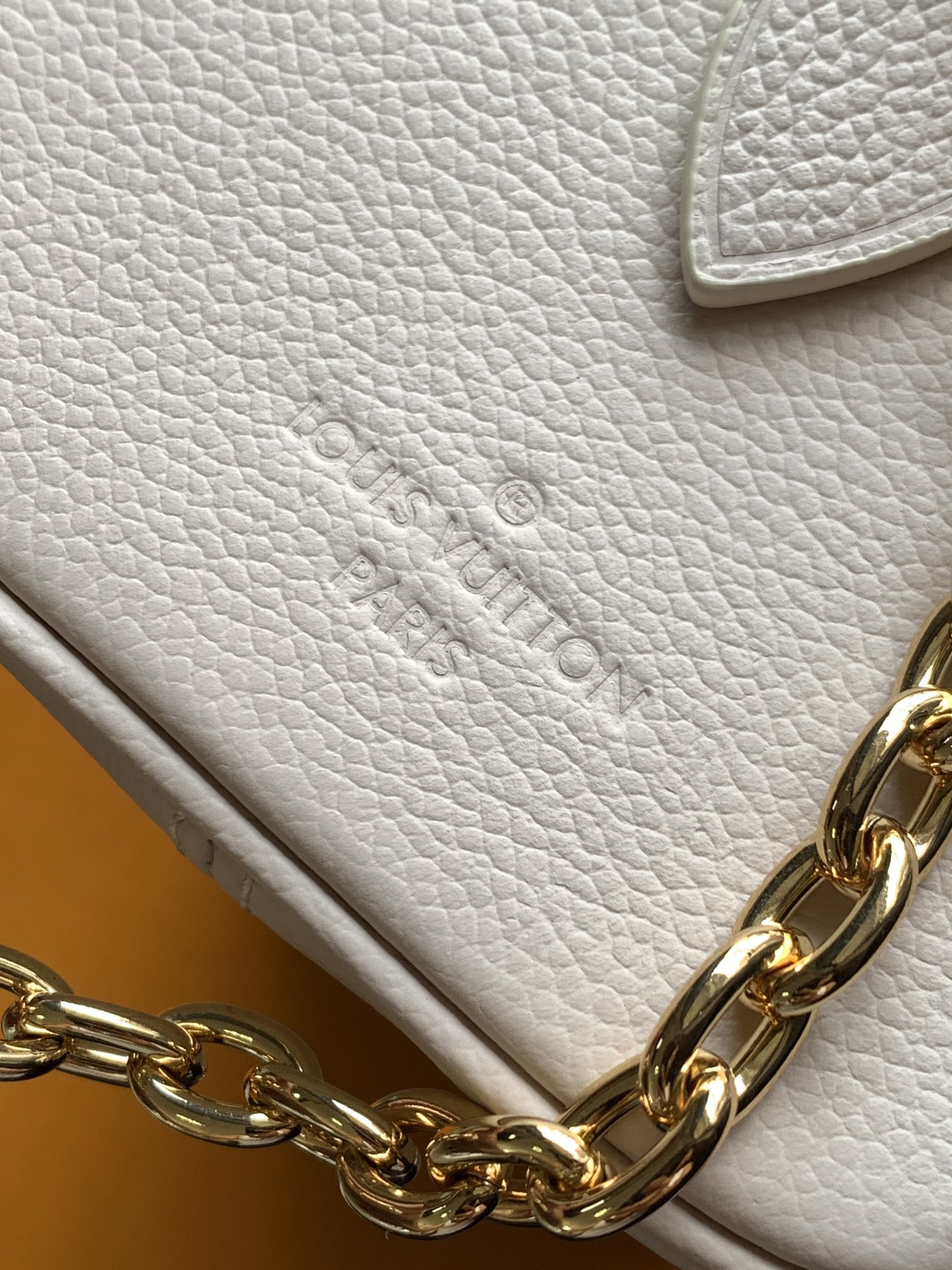 Louis Vuitton Speedy Bandoulière 20 Handbag - Image 7