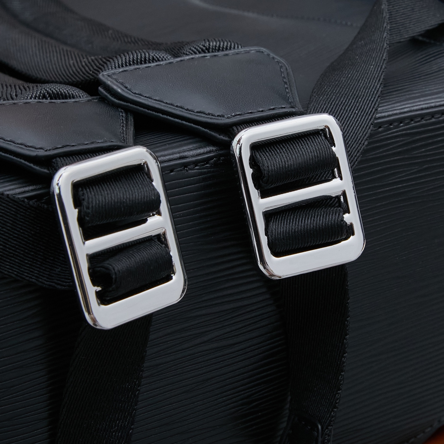 Louis Vuitton Christopher MM Backpack M41709 in Black and Red - Image 7