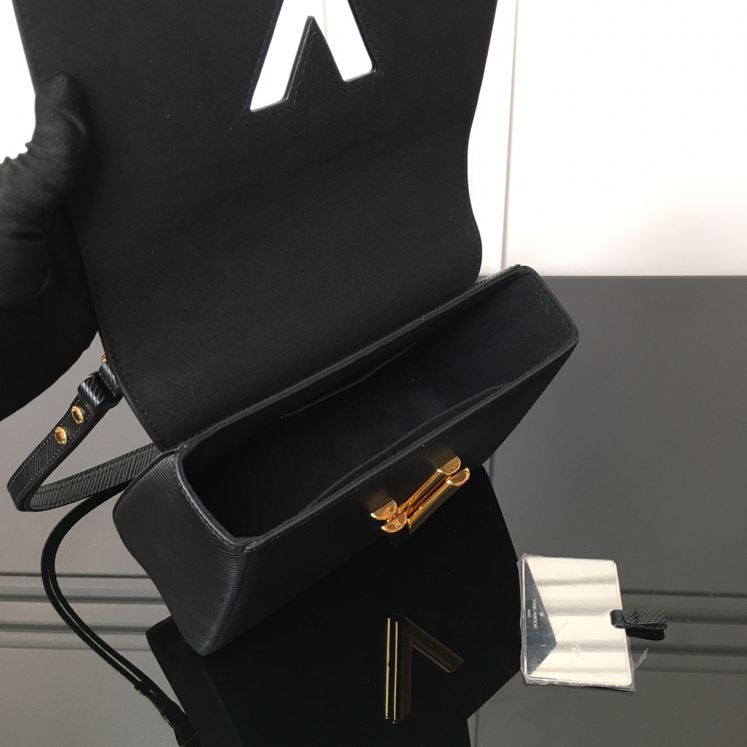 Louis Vuitton Twist Medium Shoulder Bag in Epi Leather - Image 7