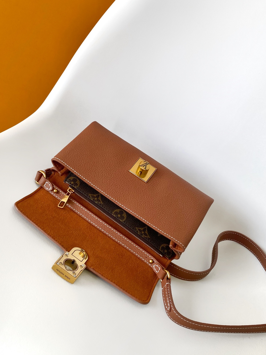 Louis Vuitton Wallet On Chain Crossbody Bag - Image 7