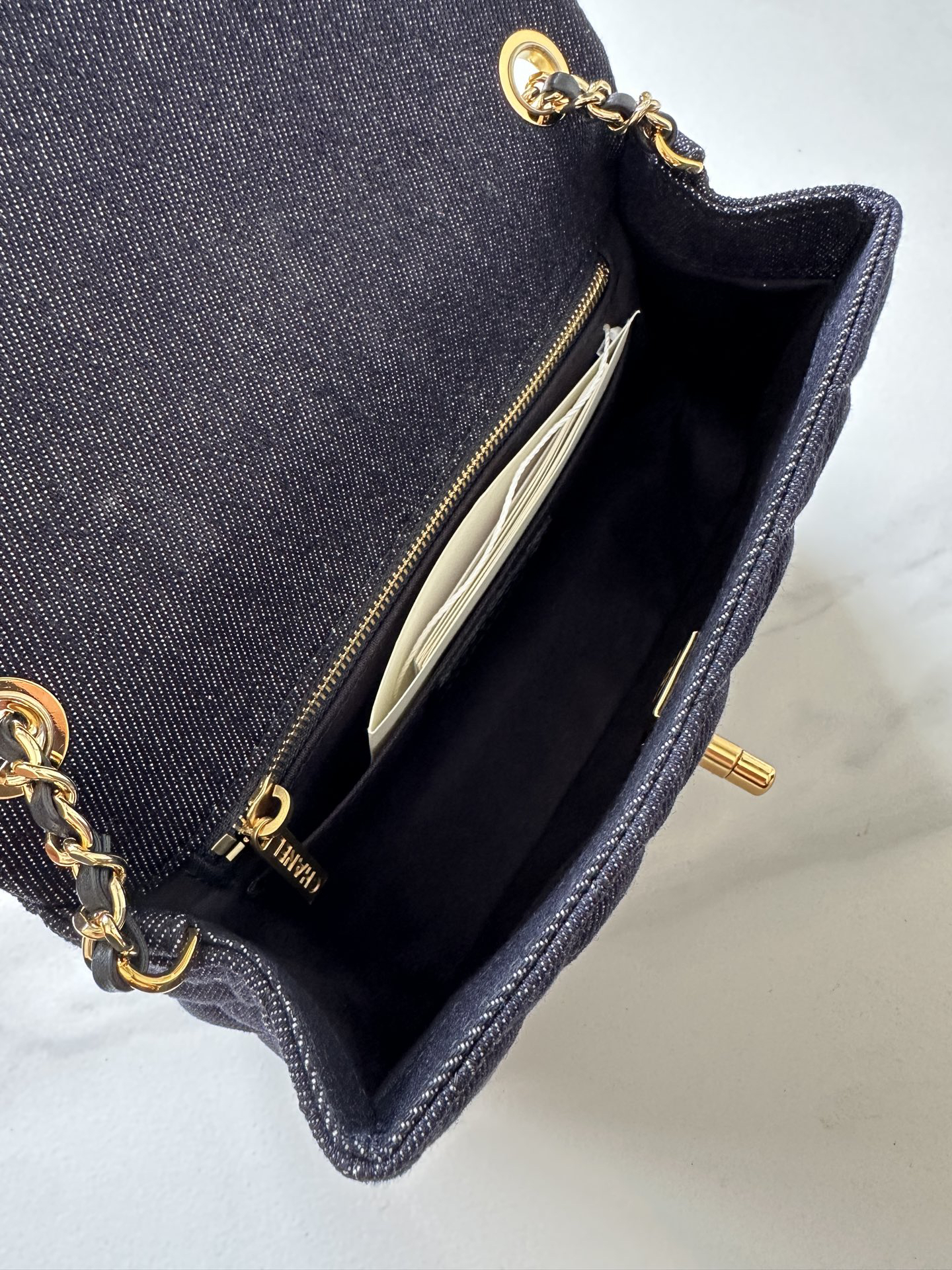 Chanel AS1787 Denim Crossbody Bag - Image 7