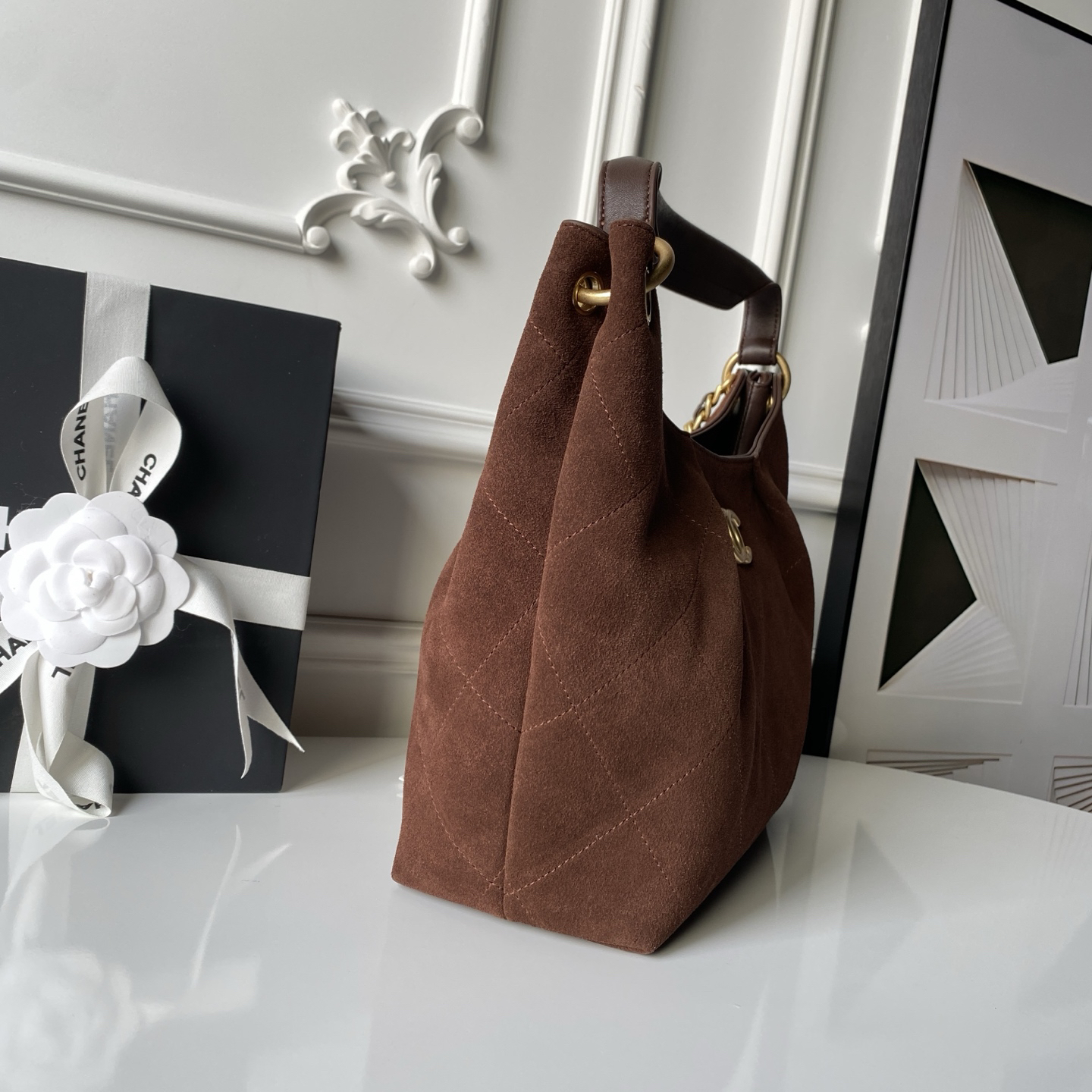 Chanel 26C Early Spring Collection Hobo Bag AS5970 - Image 7