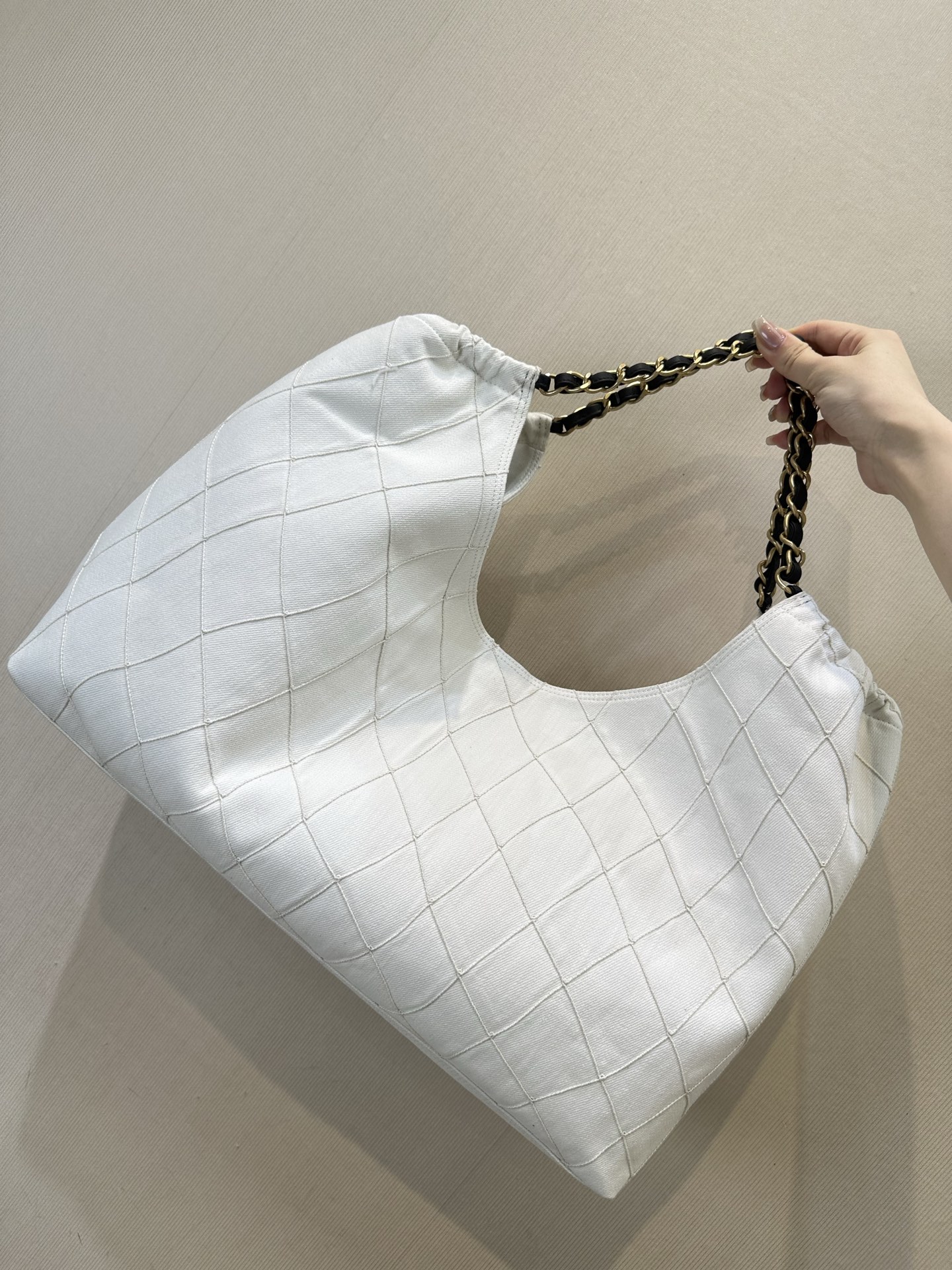 Chanel Coco Beach 2026 White Denim Tote Bag - Image 7
