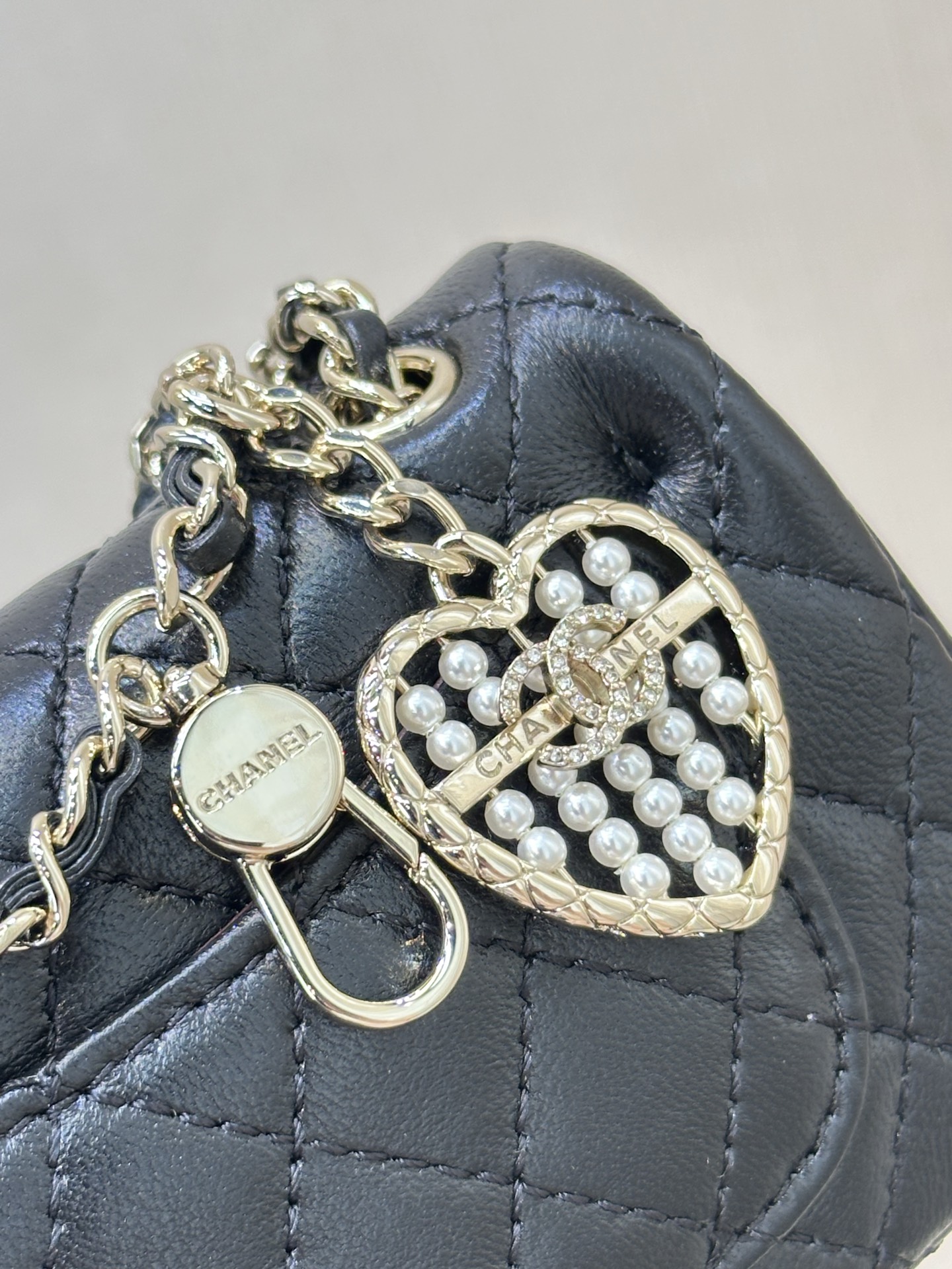 Chanel 25A Mini CF Charm Bag - Image 7