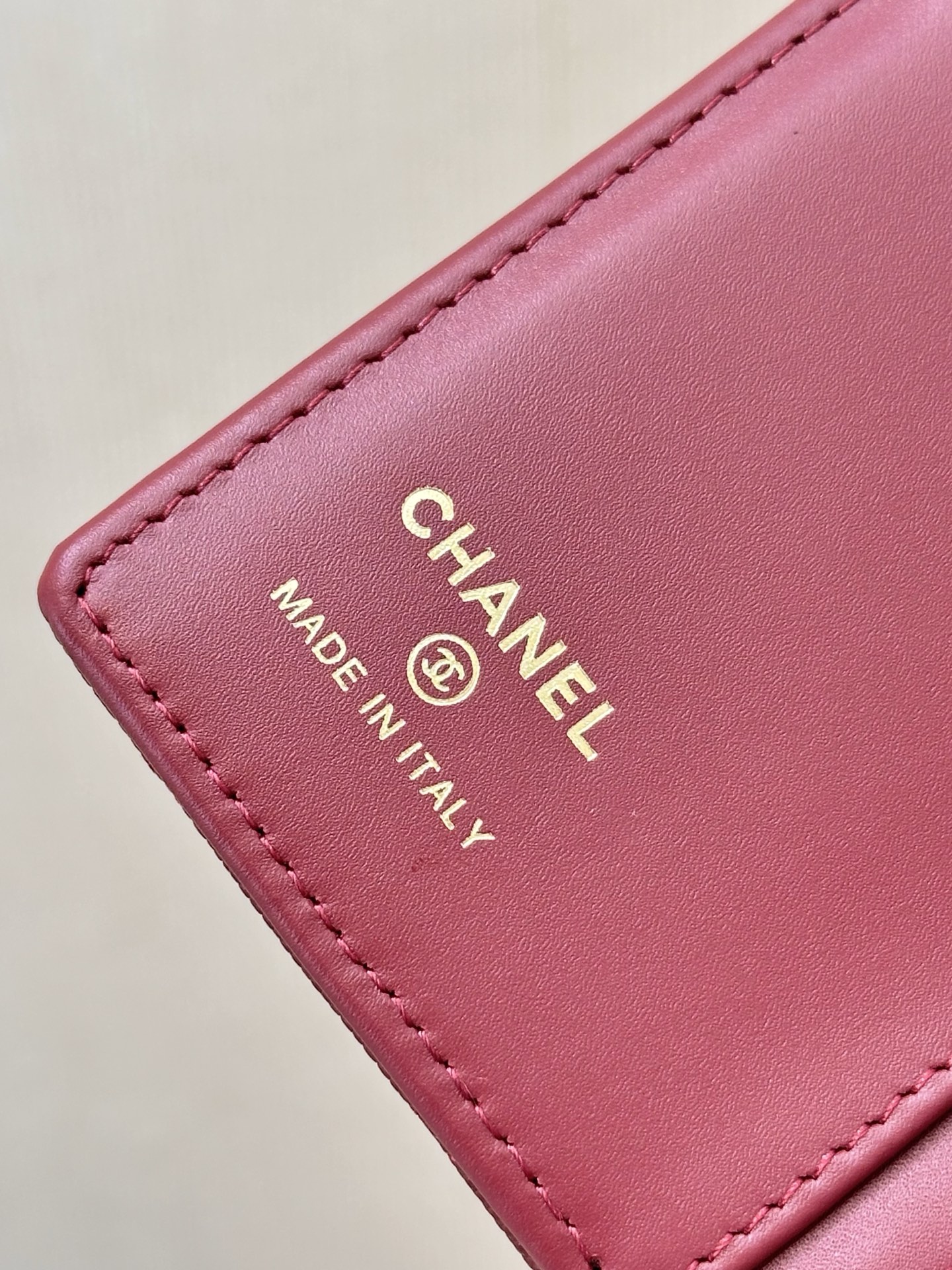 Chanel 96066 Leather Wallet - Image 7